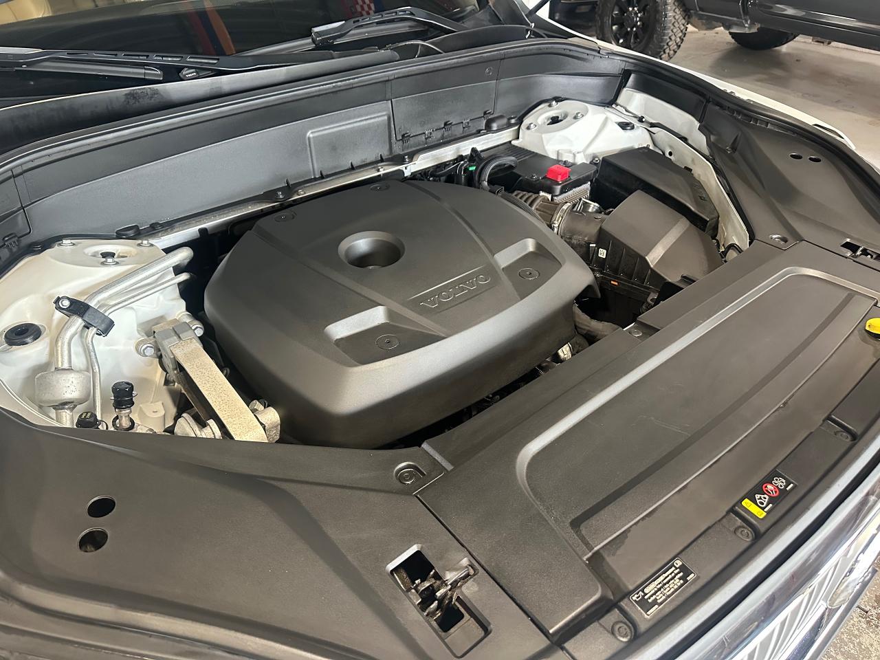 2018 Volvo XC90 INSCRIPTION | NO ACCIDENT | PANO SUNROOF - Photo #2