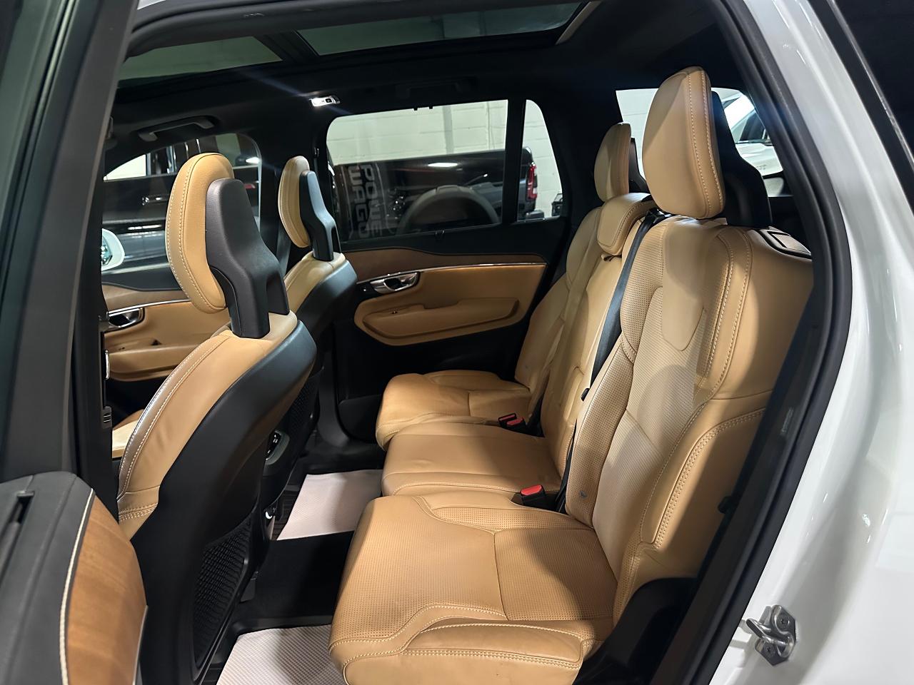 2018 Volvo XC90 INSCRIPTION | NO ACCIDENT | PANO SUNROOF - Photo #28