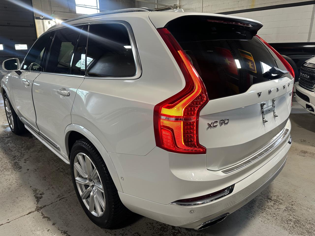 2018 Volvo XC90 INSCRIPTION | NO ACCIDENT | PANO SUNROOF - Photo #26