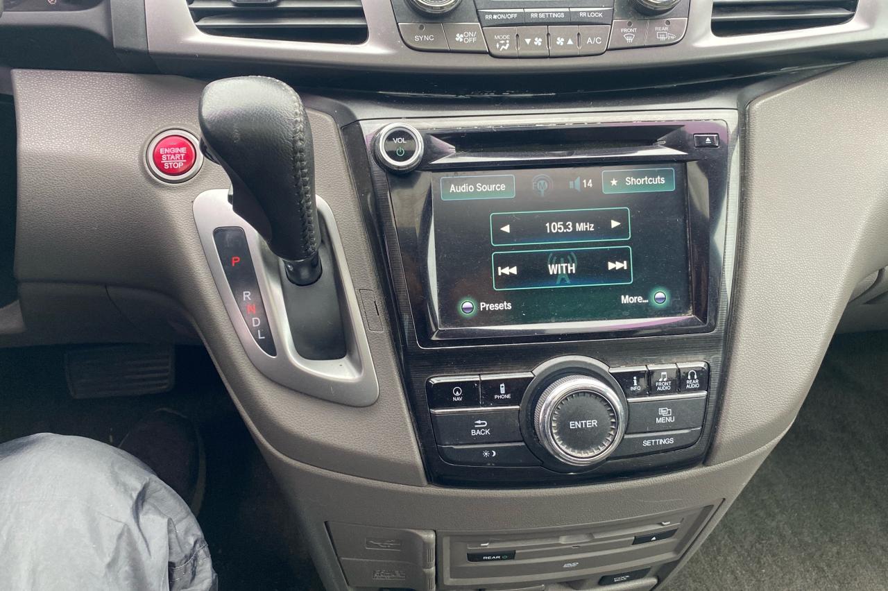 2014 Honda Odyssey Touring - Photo #22