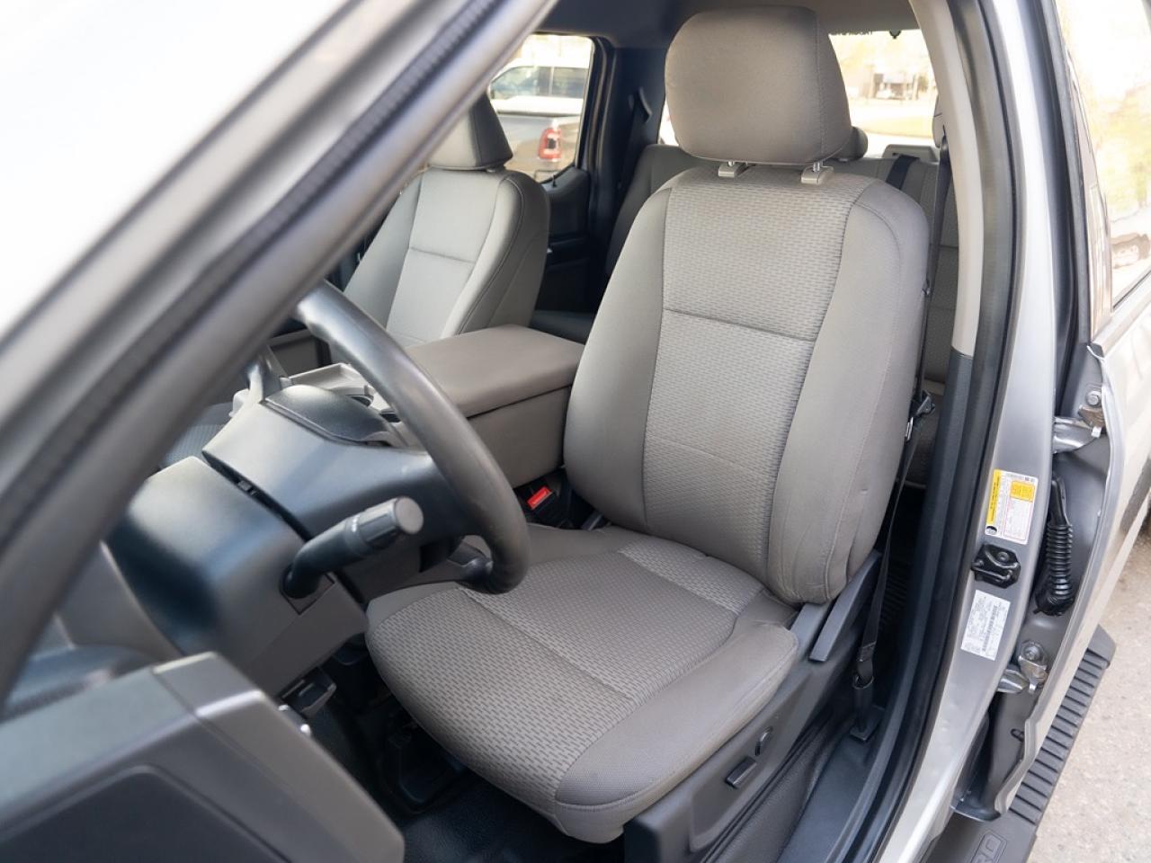 2019 Ford F-350 XLT DIESEL DUALLY Photo17