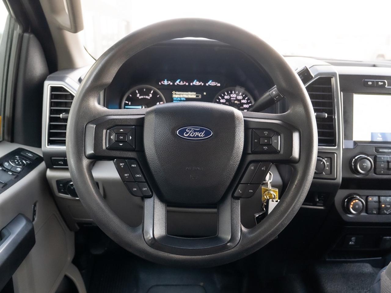 2019 Ford F-350 XLT DIESEL DUALLY Photo33