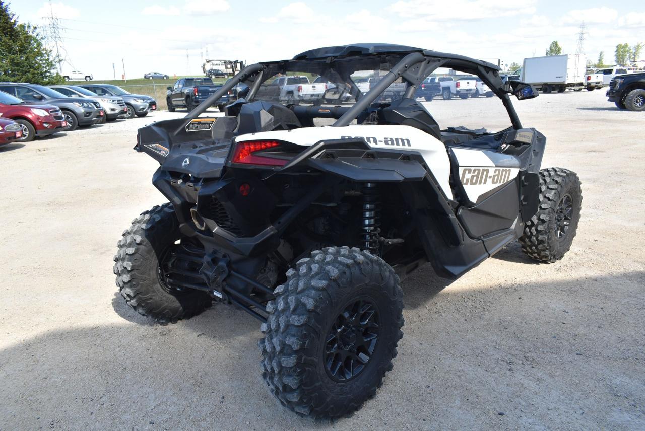 2023 Can-Am Maverick X3 XDS 900 Turbo LIKE NEW ONLY 189 KMS - Photo #6