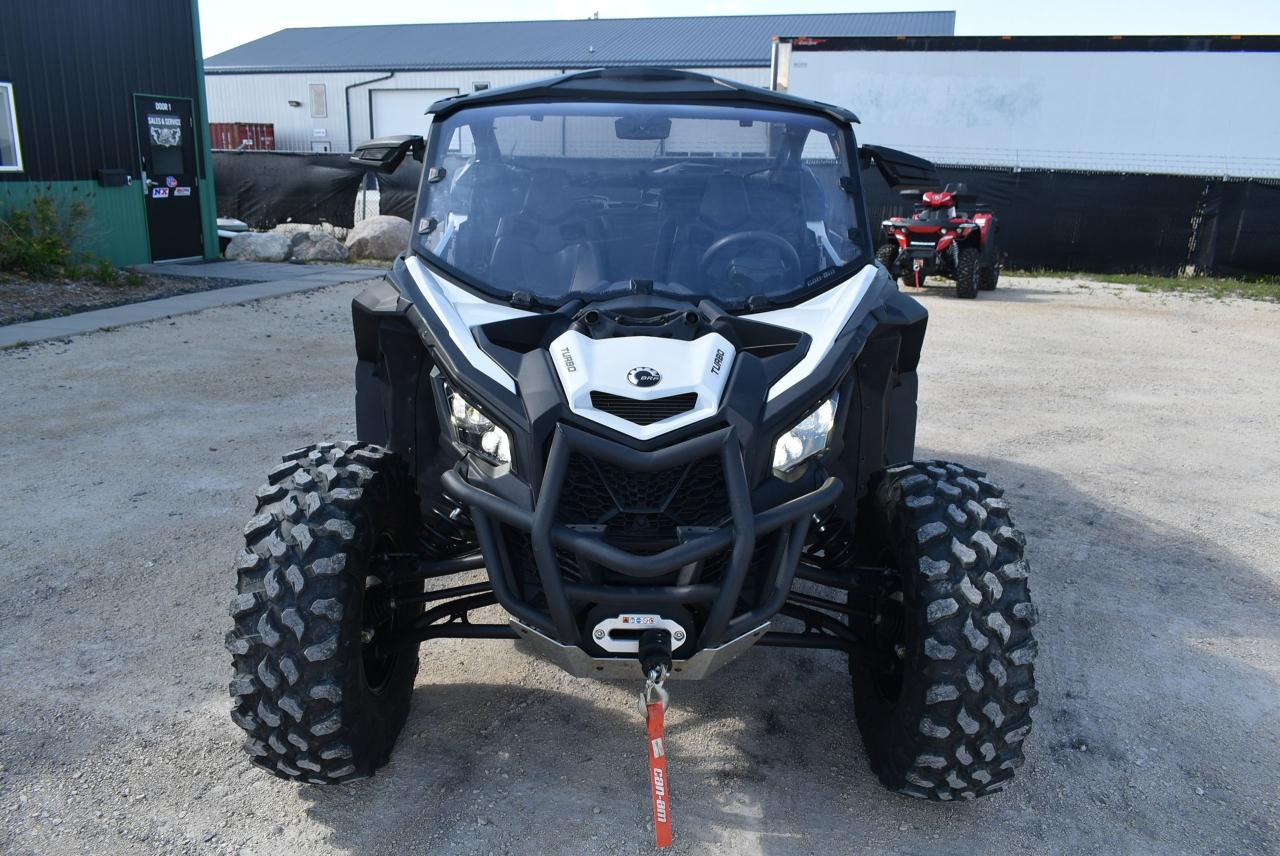 2023 Can-Am Maverick X3 XDS 900 Turbo LIKE NEW ONLY 189 KMS - Photo #9