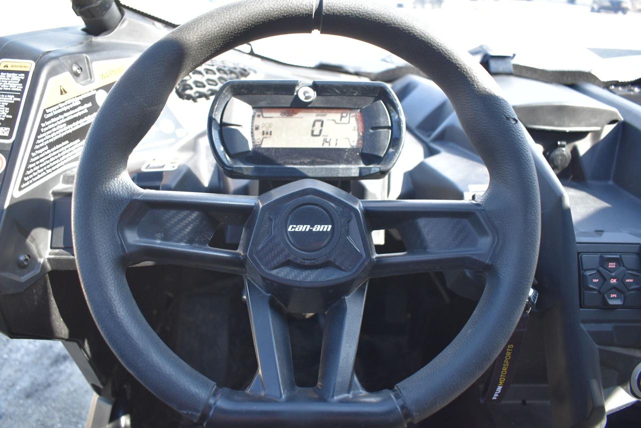 2023 Can-Am Maverick X3 XDS 900 Turbo LIKE NEW ONLY 189 KMS - Photo #19