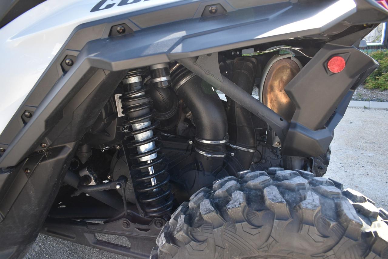 2023 Can-Am Maverick X3 XDS 900 Turbo LIKE NEW ONLY 189 KMS - Photo #24