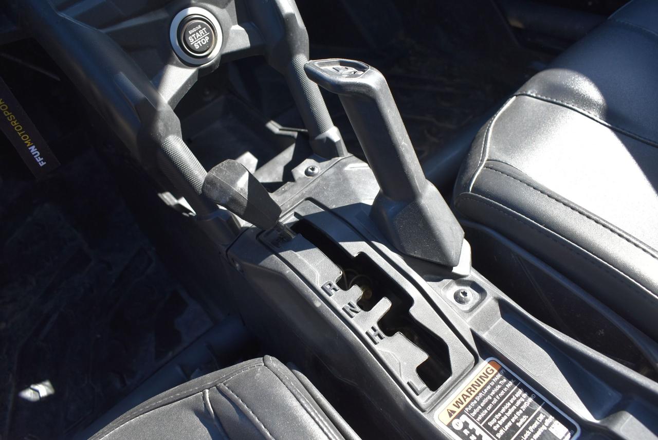 2023 Can-Am Maverick X3 XDS 900 Turbo LIKE NEW ONLY 189 KMS - Photo #28