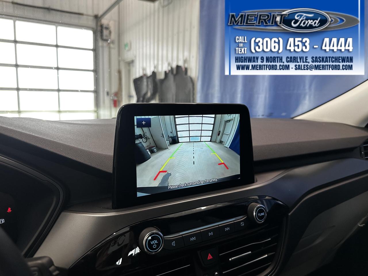 2025 Ford Escape Active 1.5L, FWD> Includes WINTER TIRES, RIMS AND SENSORS at LISTED PRICE Photo4