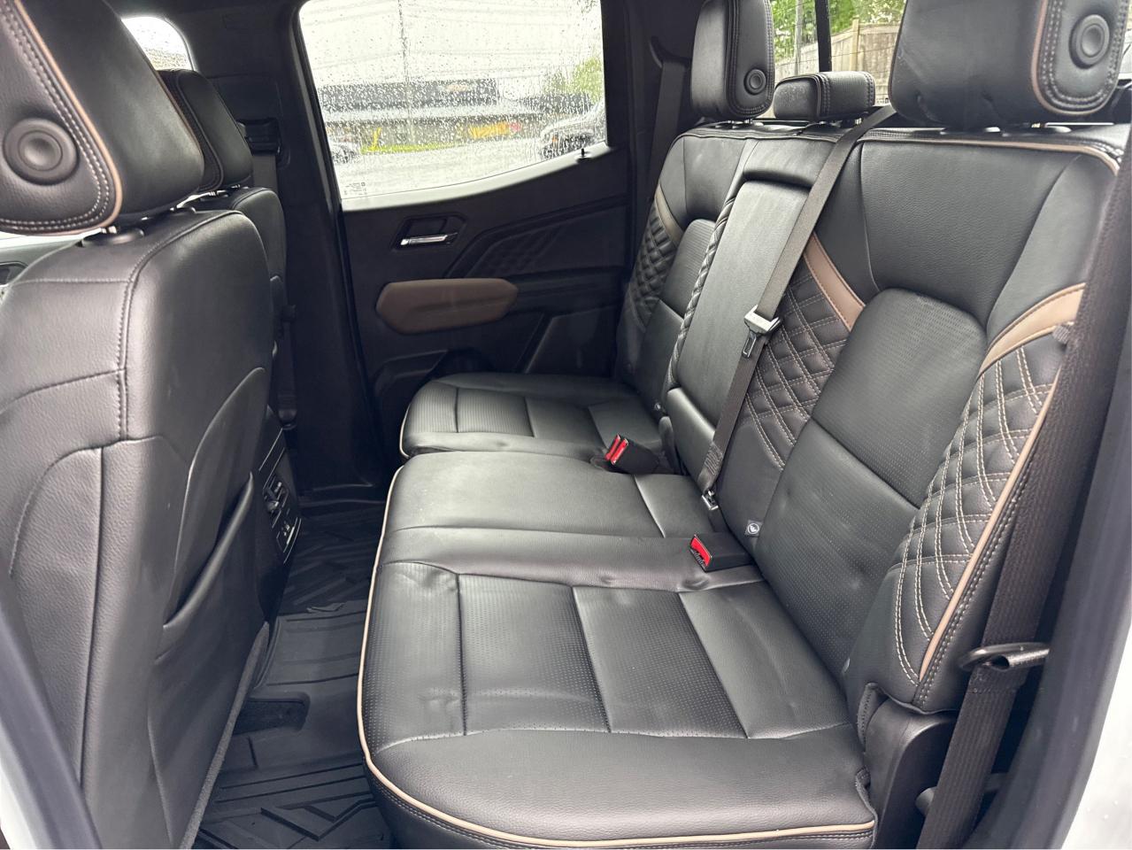 2023 GMC Canyon Denali - Photo #10