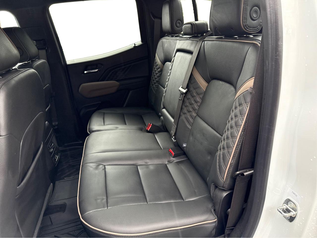 2023 GMC Canyon Denali - Photo #13