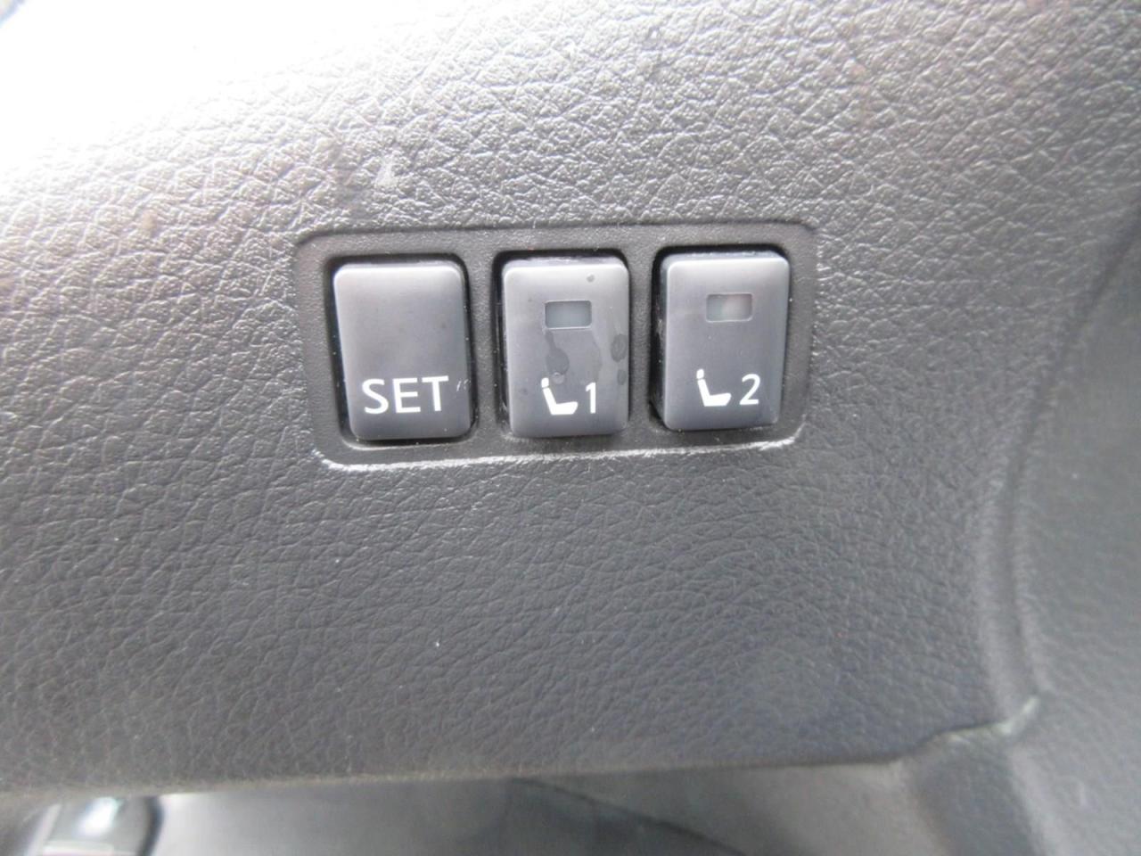 12559610
