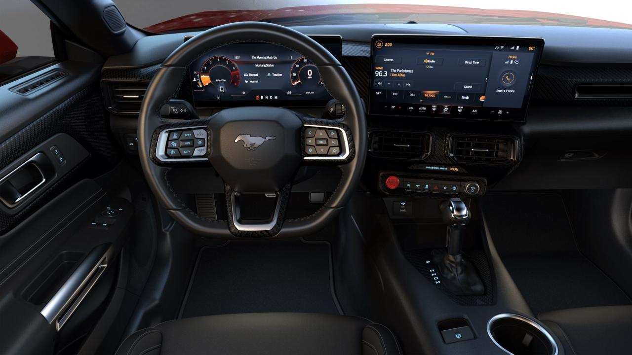 2025 Ford Mustang EcoBoost Photo5