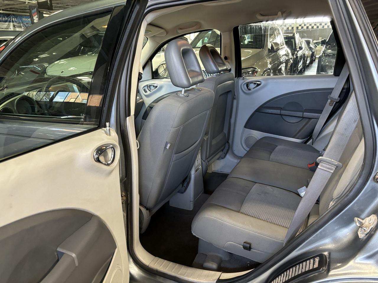 2010 Chrysler PT Cruiser Classic|ALLOYS|HEATEDSEATS|POWERWINDOWS| - Photo #7