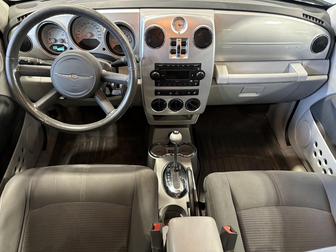 2010 Chrysler PT Cruiser Classic|ALLOYS|HEATEDSEATS|POWERWINDOWS| - Photo #9