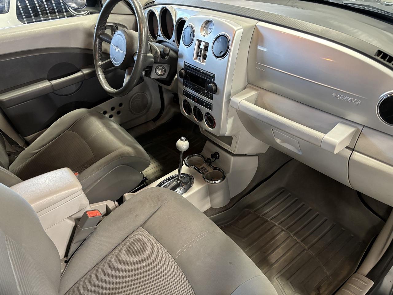 2010 Chrysler PT Cruiser Classic|ALLOYS|HEATEDSEATS|POWERWINDOWS| - Photo #10