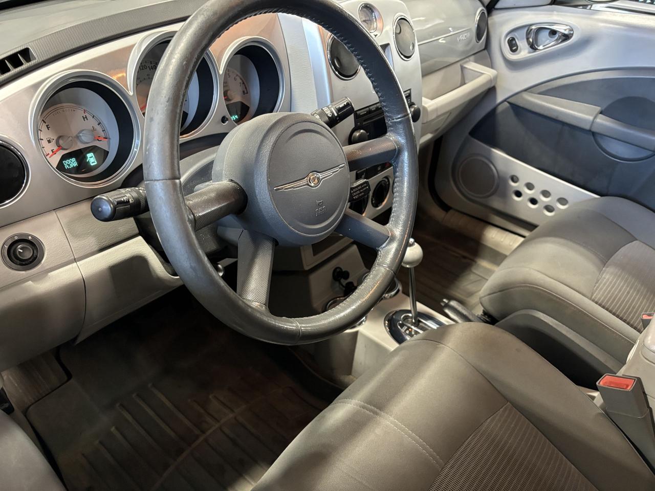 2010 Chrysler PT Cruiser Classic|ALLOYS|HEATEDSEATS|POWERWINDOWS| - Photo #13