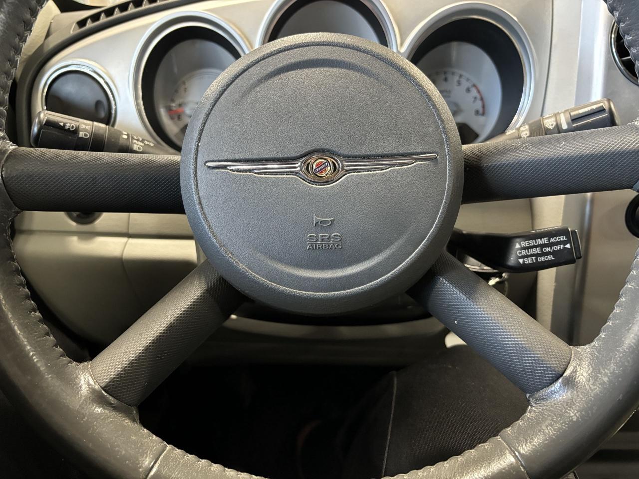2010 Chrysler PT Cruiser Classic|ALLOYS|HEATEDSEATS|POWERWINDOWS| - Photo #17
