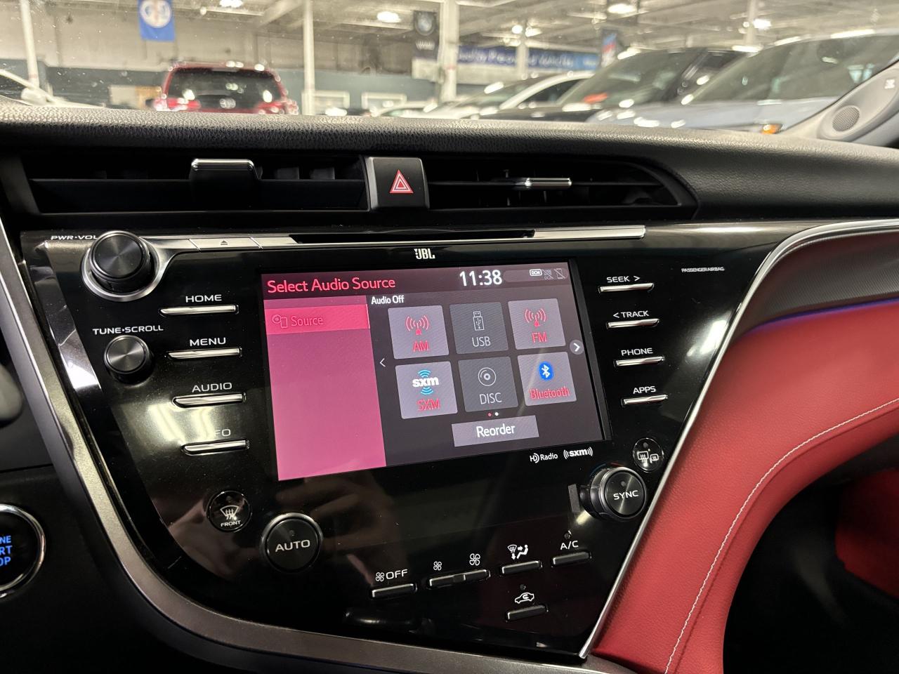 2018 Toyota Camry XSE|V6|REDLEATHER|AMBIENT|PANOROOF|360CAM|HUD| - Photo #19
