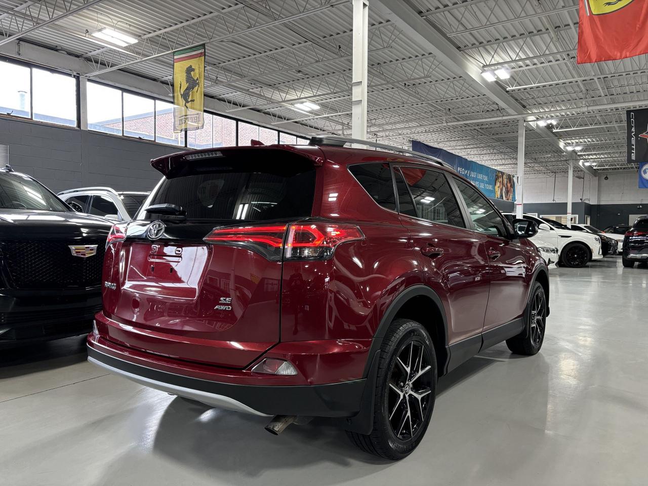 2018 Toyota RAV4 SE AWD|ALLOYS|NAV|LEATHER|BACKUPCAMERA|SUNROOF|+++ - Photo #4