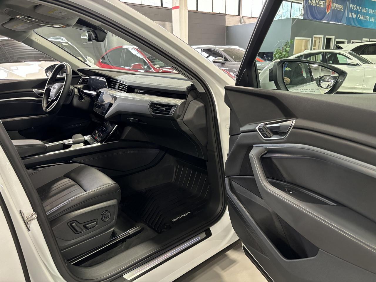 2019 Audi E-Tron Progressiv|QUATTRO|NAV|PANOROOF|LEATHER|ALLOYS|+++ - Photo #14