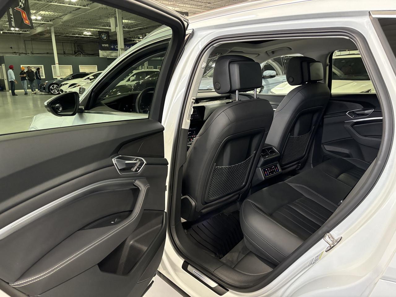 2019 Audi E-Tron Progressiv|QUATTRO|NAV|PANOROOF|LEATHER|ALLOYS|+++ - Photo #8