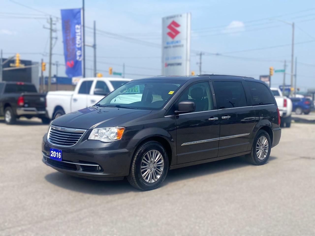 Used 2016 Chrysler Town & Country Touring ~Nav ~Camera ~Leather ~Power Moonroof for sale in Barrie, ON