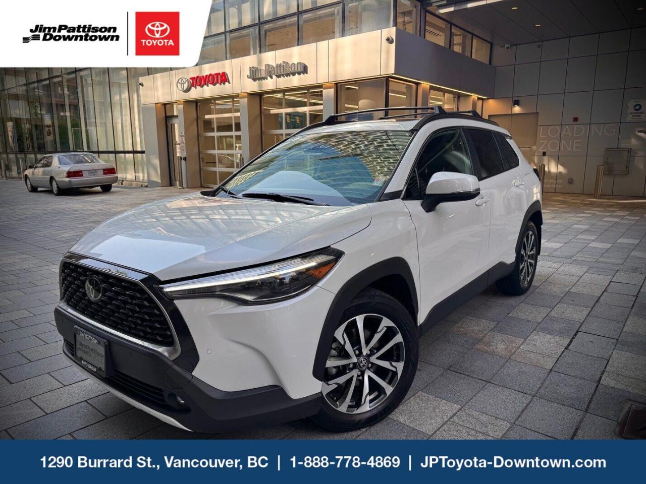 Used 2023 Toyota Corolla Cross XLE AWD / LOCAL VEHICLE / 1 OWNER for sale in Vancouver, BC