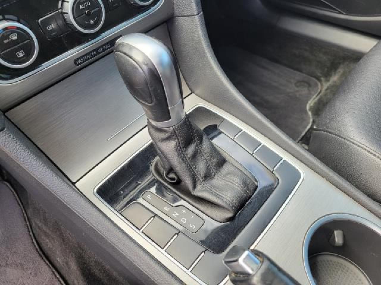 2015 Volkswagen Passat COMFORTLINE Photo11