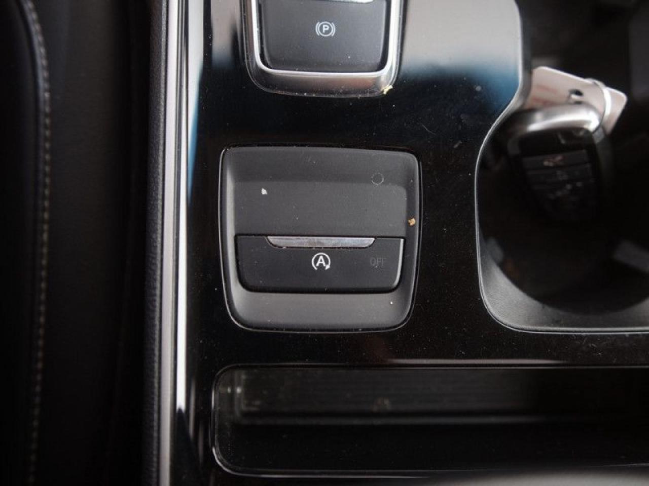 2020 Ford Edge SEL  **CO-PILOT360 ASSIST+ | PANO ROOF** Photo
