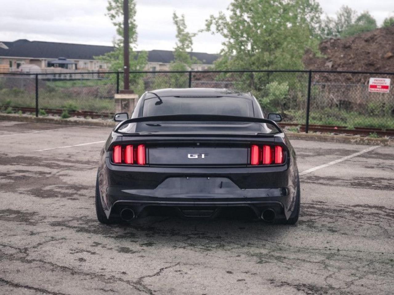 2016 Ford Mustang GT  **MAGNAFLOW - GT350 SPOILER** Photo4