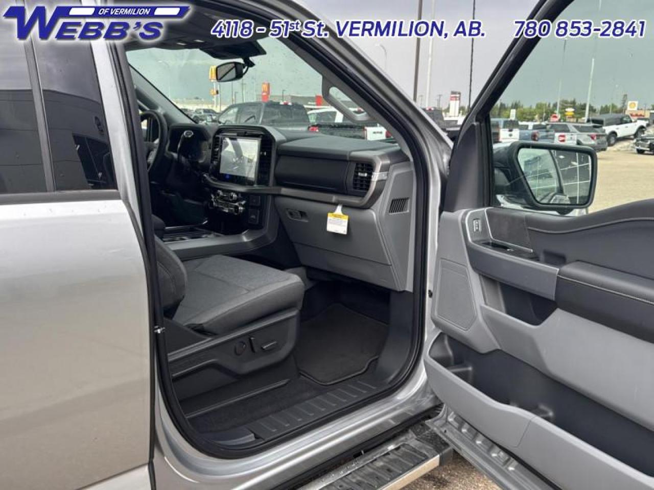 2025 Ford F-350 Super Duty Lariat Photo5