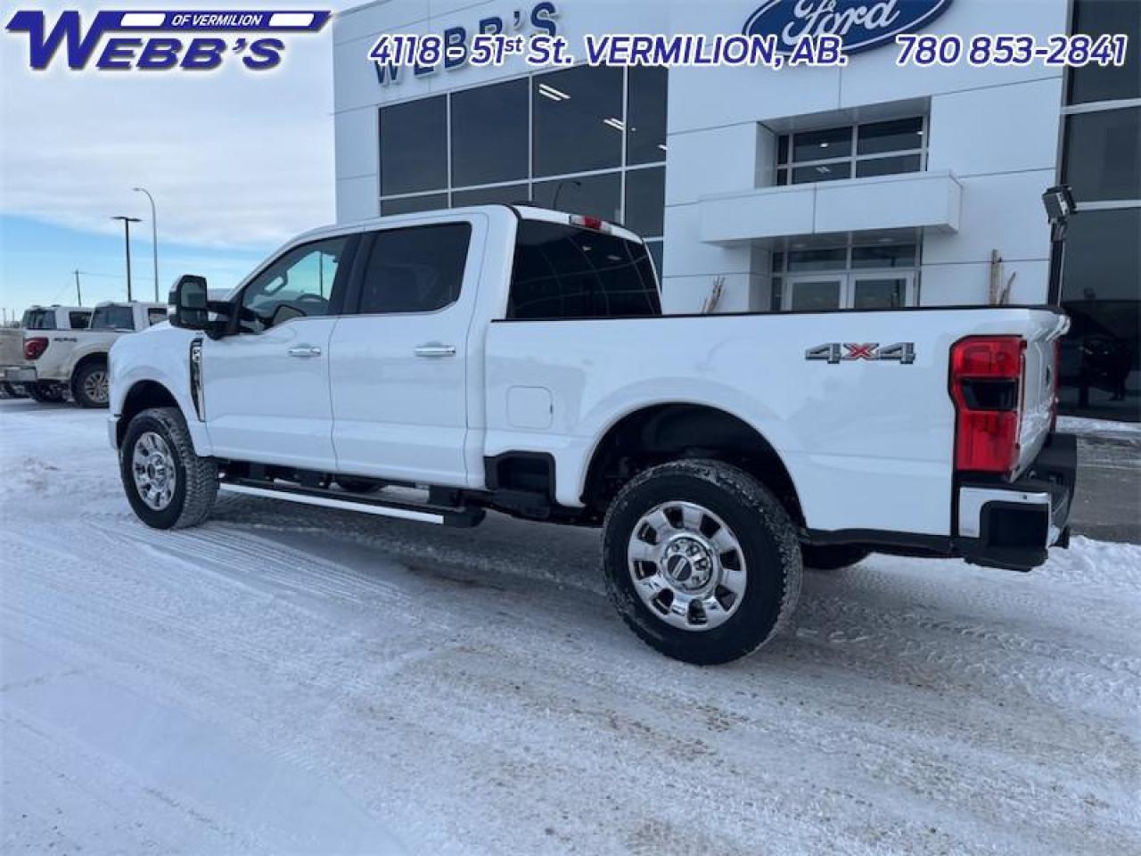 2025 Ford F-350 Super Duty Lariat Photo3