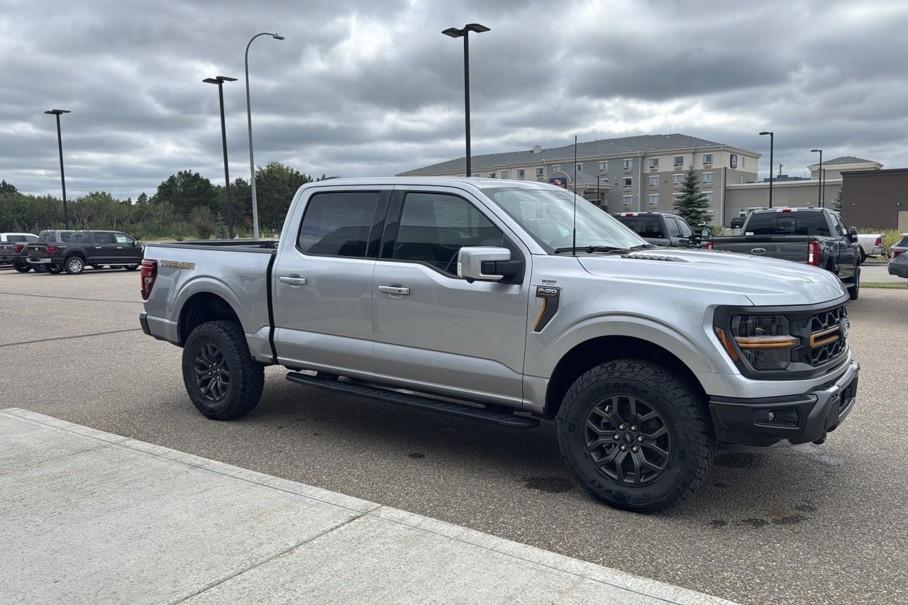2025 Ford F-150 Tremor Photo5