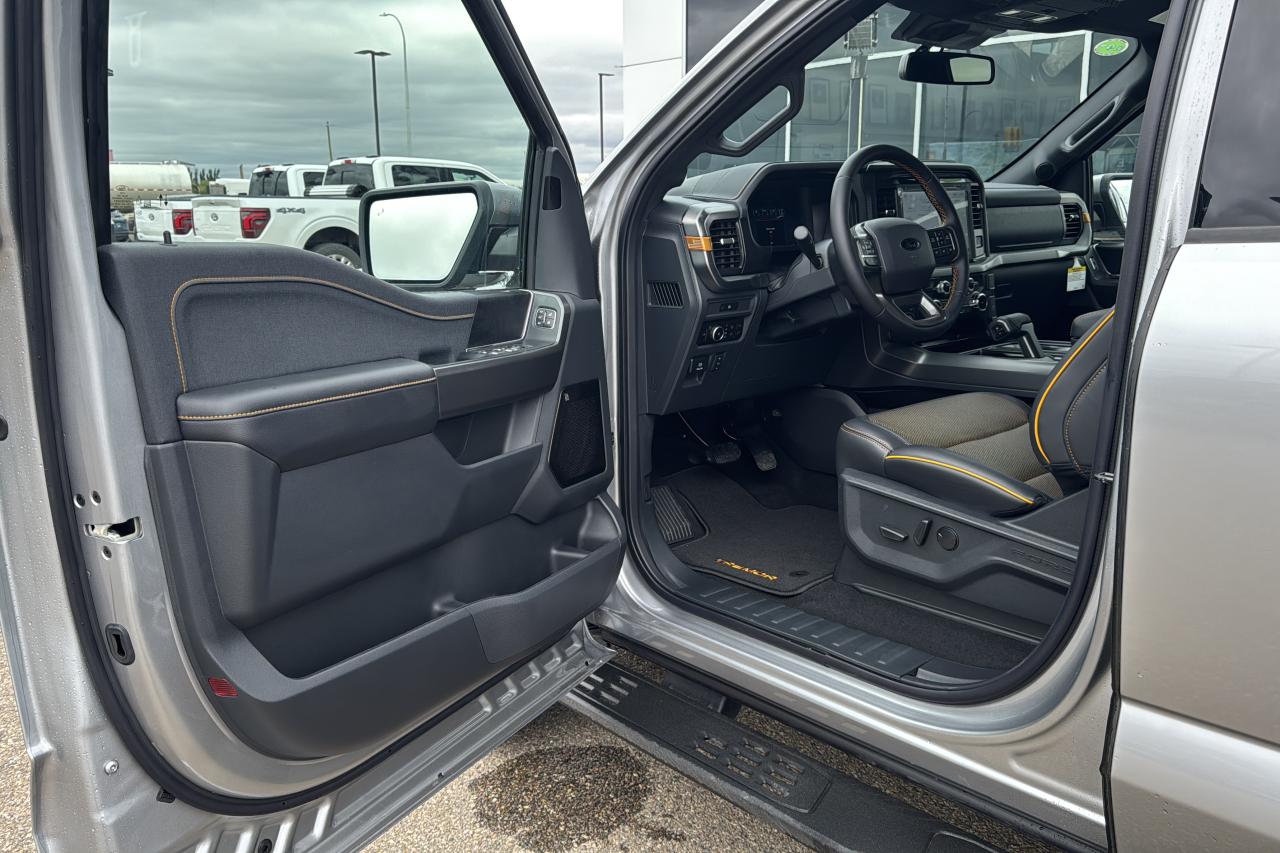 2025 Ford F-150 Tremor Photo5