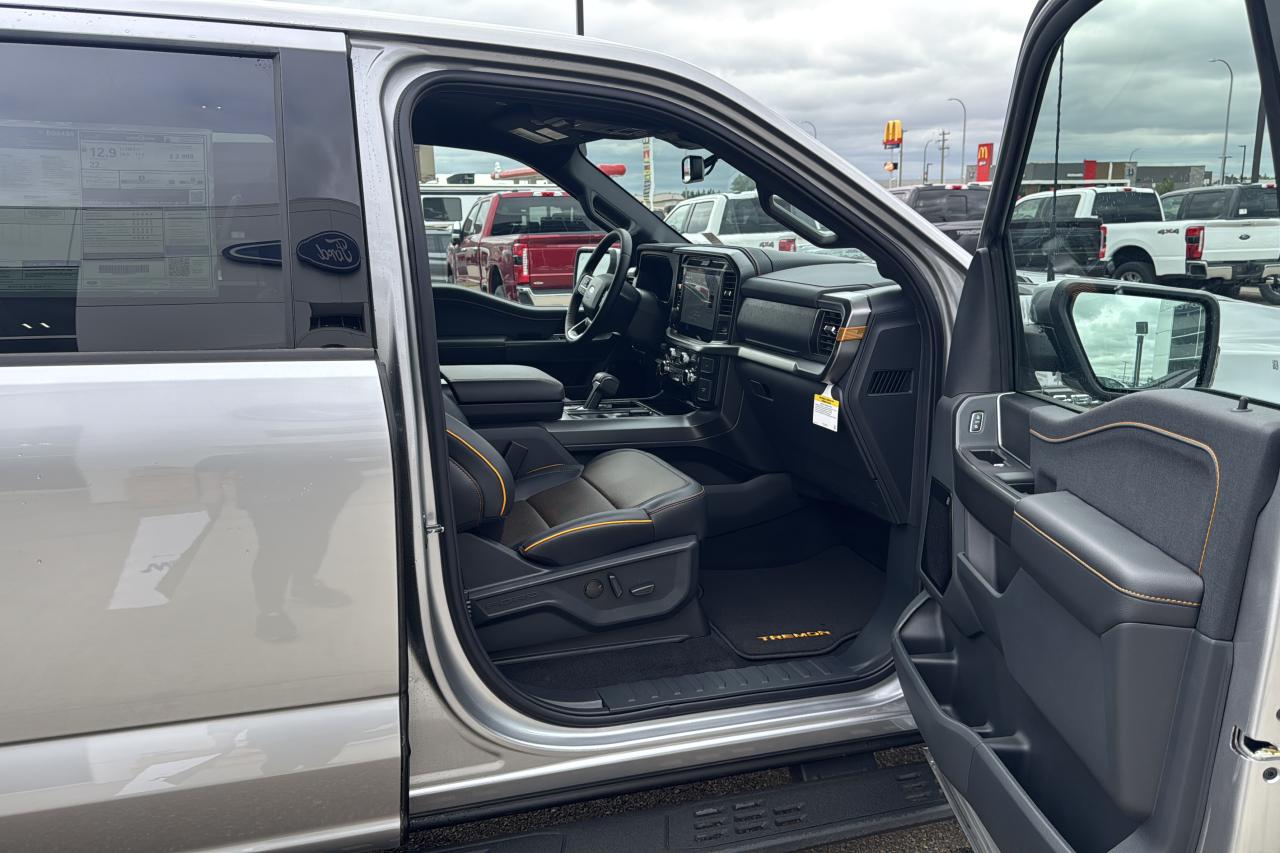 2025 Ford F-150 Tremor Photo5