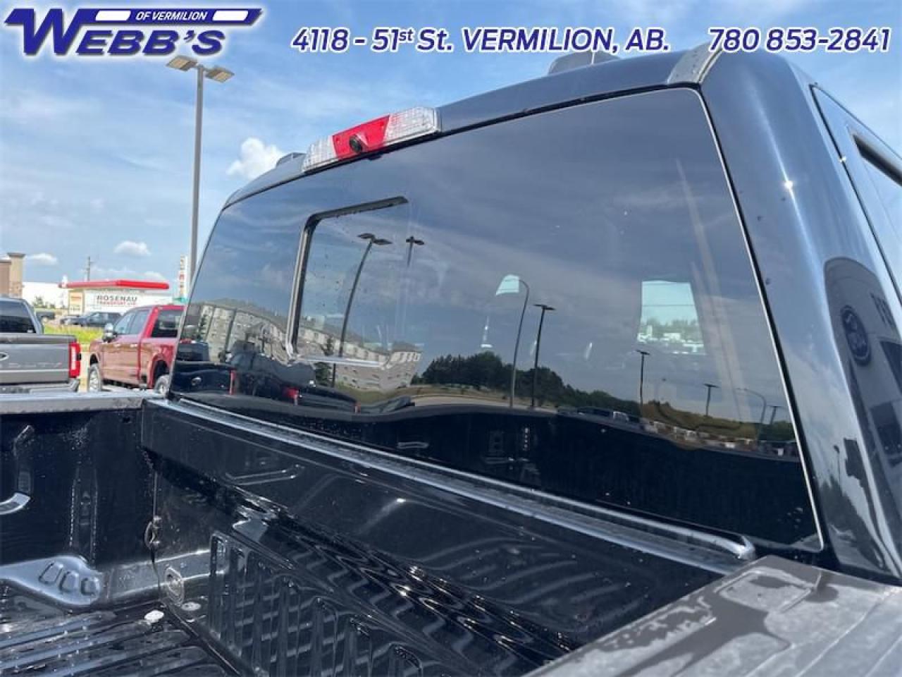 2025 Ford F-350 Super Duty 4X4 CREW CAB PICKUP/ Photo5