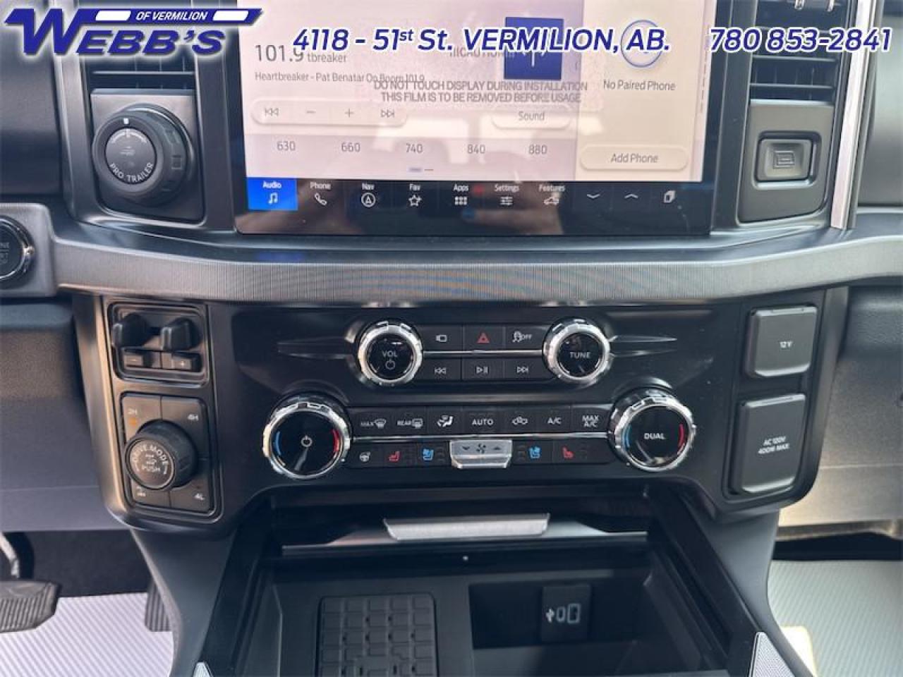2025 Ford F-350 Super Duty 4X4 CREW CAB PICKUP/ Photo5