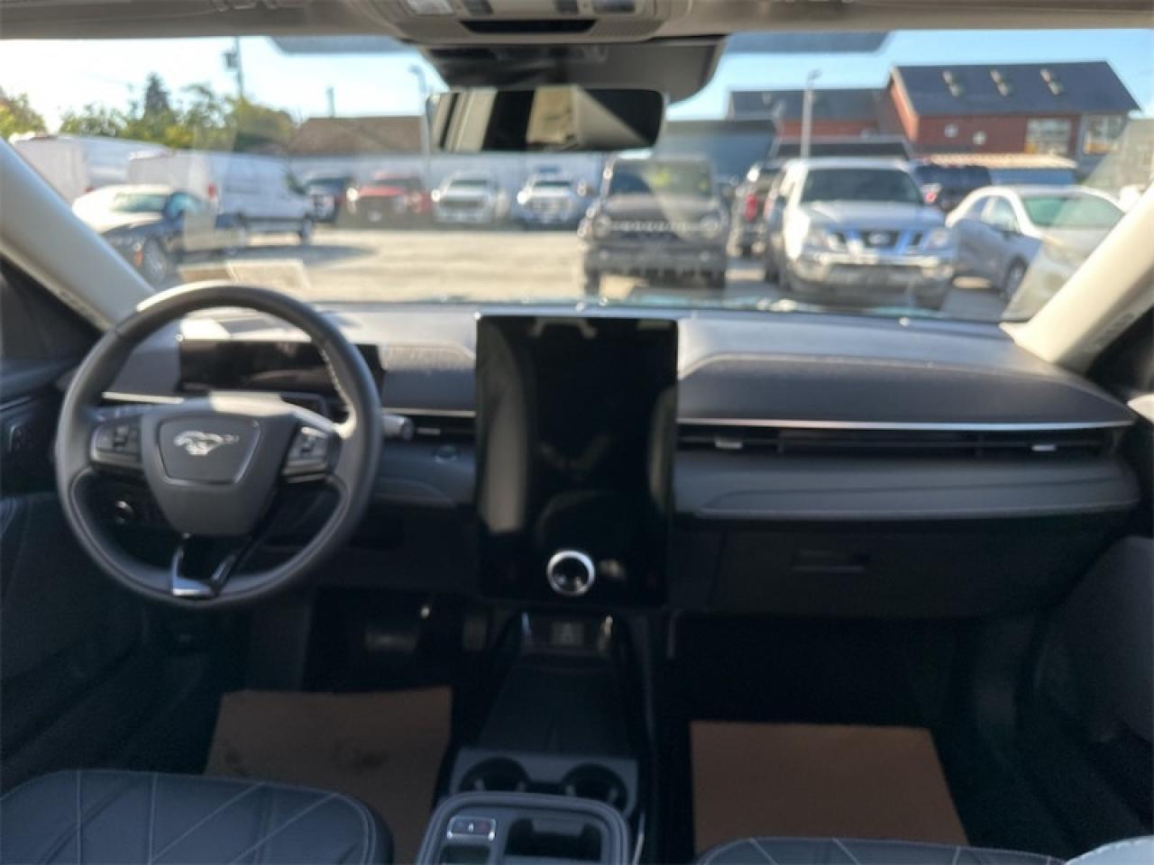 2025 Ford Mustang Mach-E Select AWD  - Activex Seats Photo5