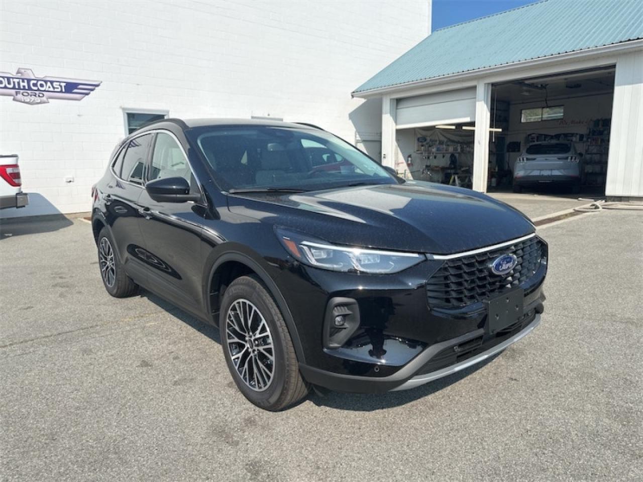 2025 Ford Escape PHEV  - 360 Camera Photo5