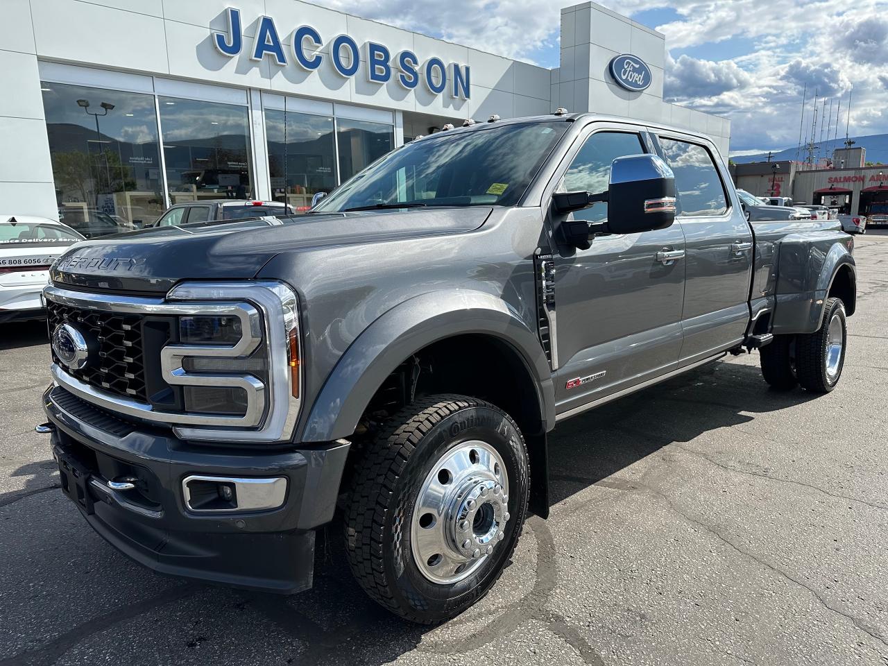 2024 Ford F-450 Super Duty DRW Limited Photo0