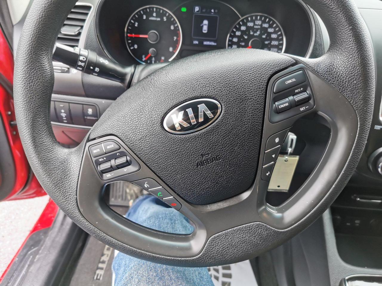 2018 Kia Forte LX - Photo #11