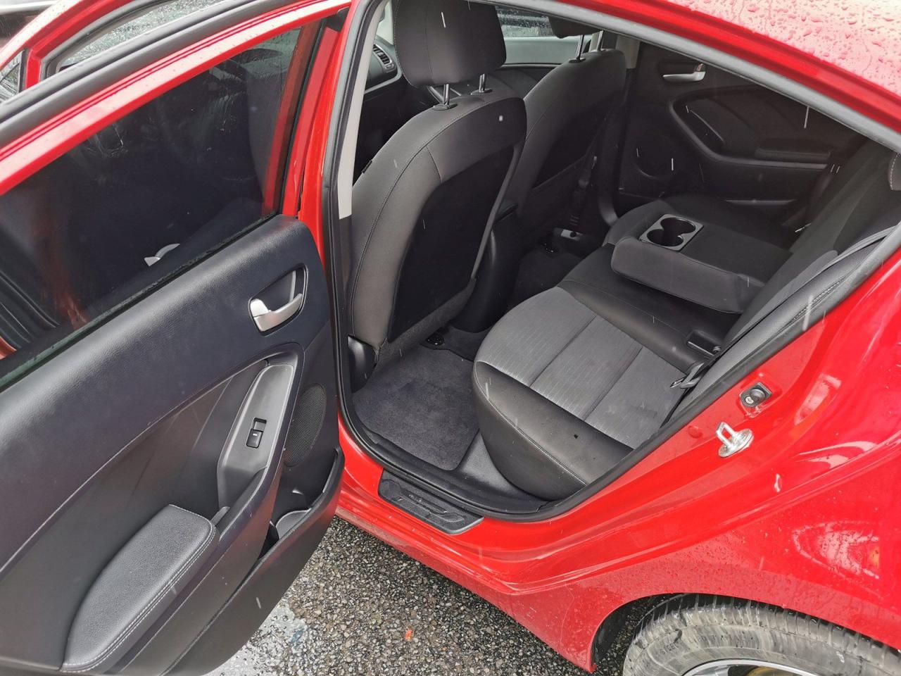 2018 Kia Forte LX - Photo #19