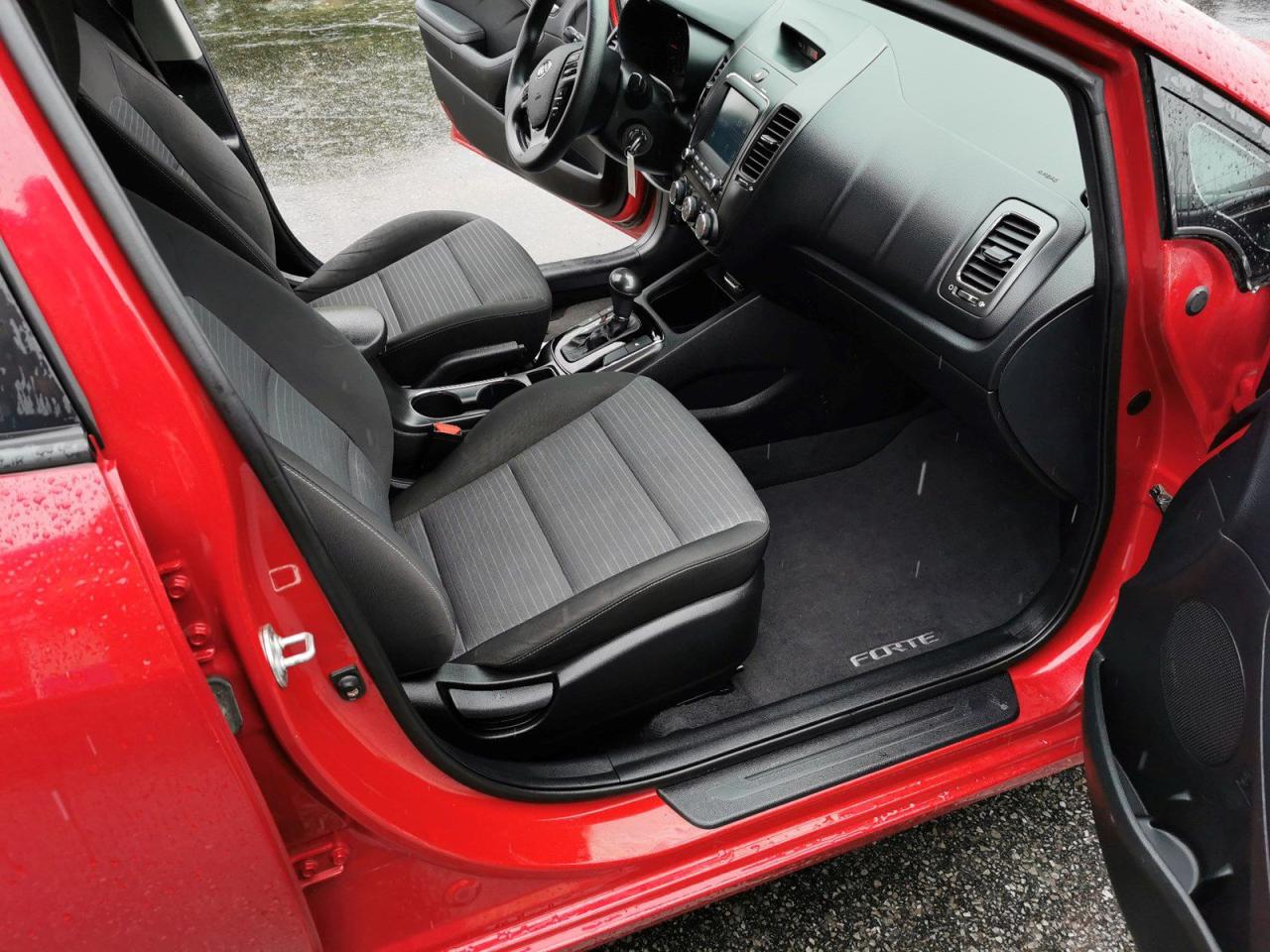 2018 Kia Forte LX - Photo #22