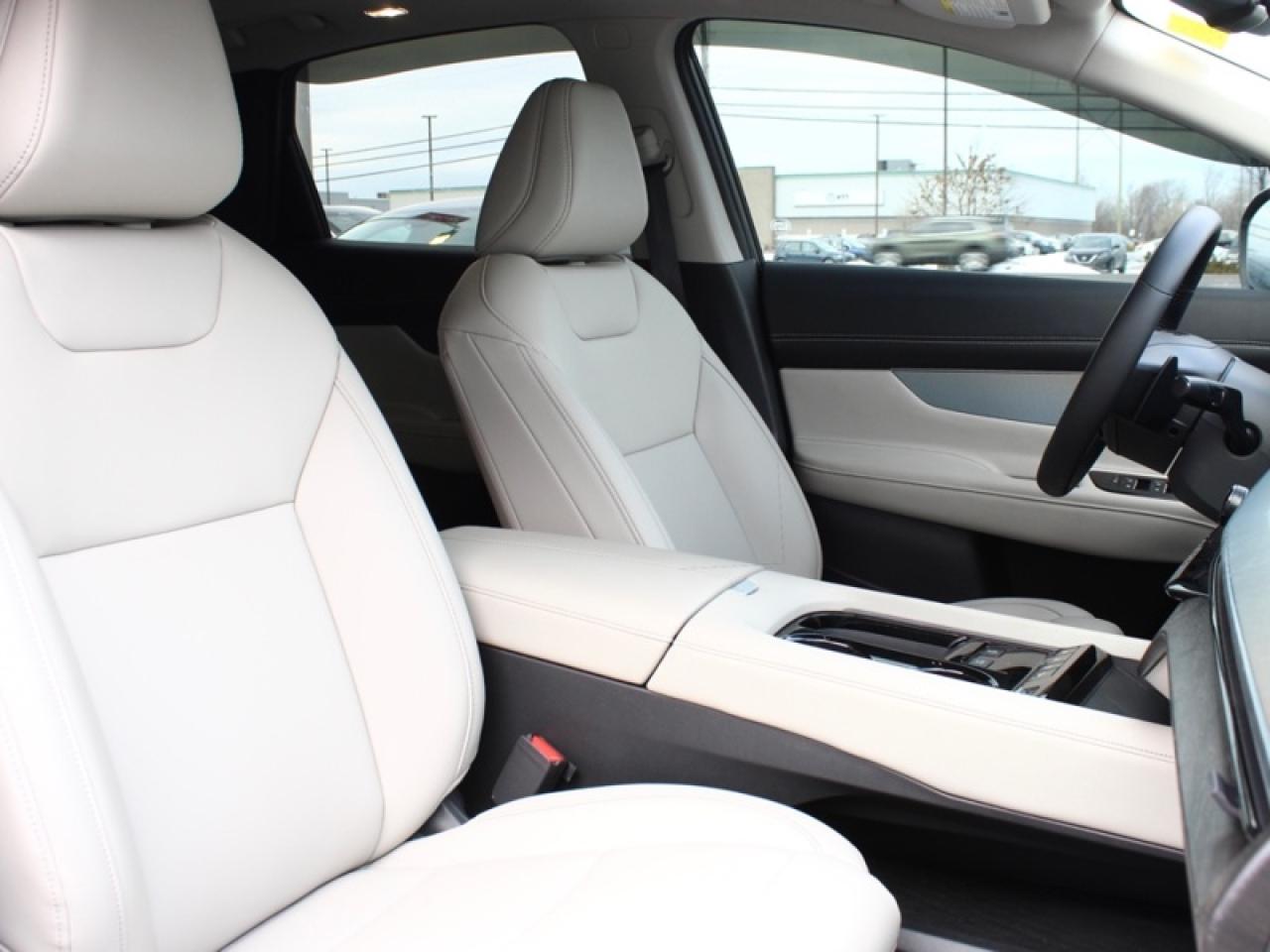 2025 Nissan Murano SL  - Leather Seats -  Moonroof Photo