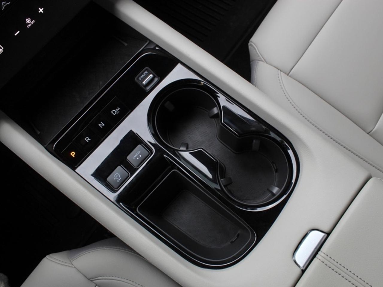 2025 Nissan Murano SL  - Leather Seats -  Moonroof Photo
