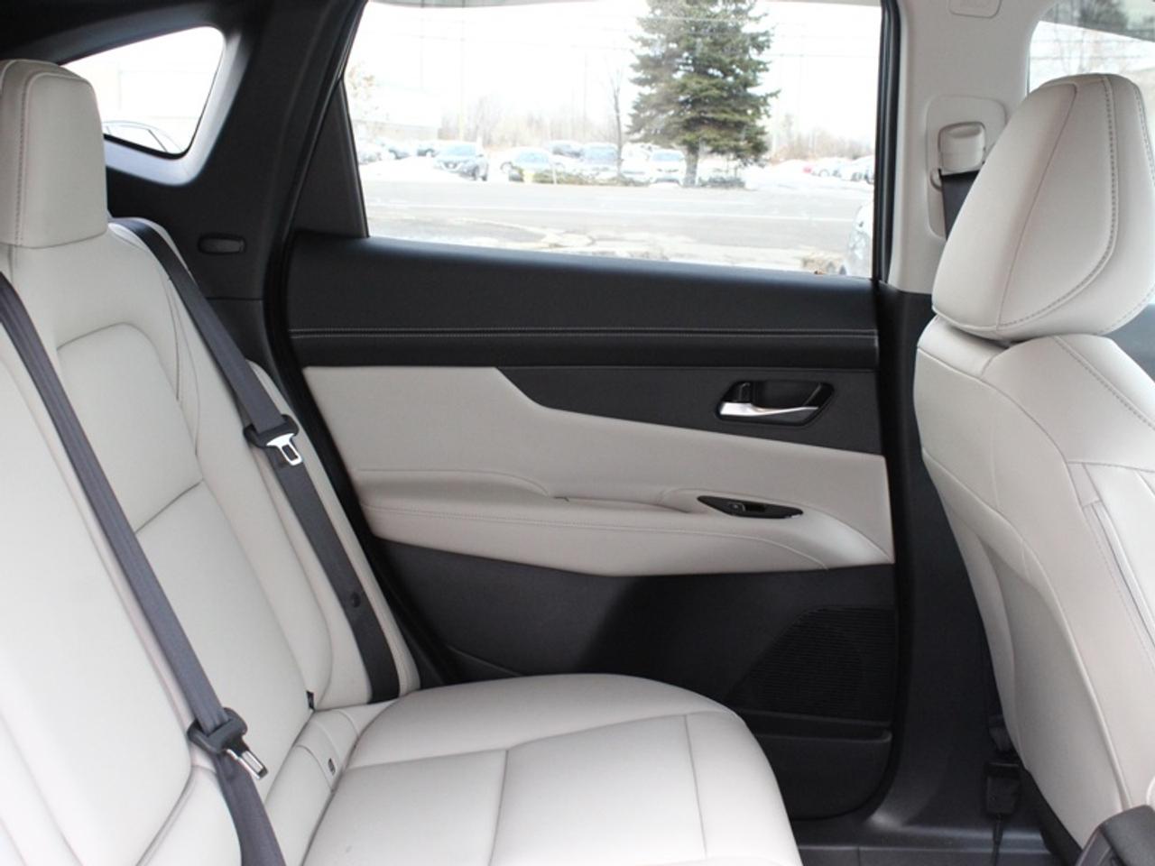 2025 Nissan Murano SL  - Leather Seats -  Moonroof Photo