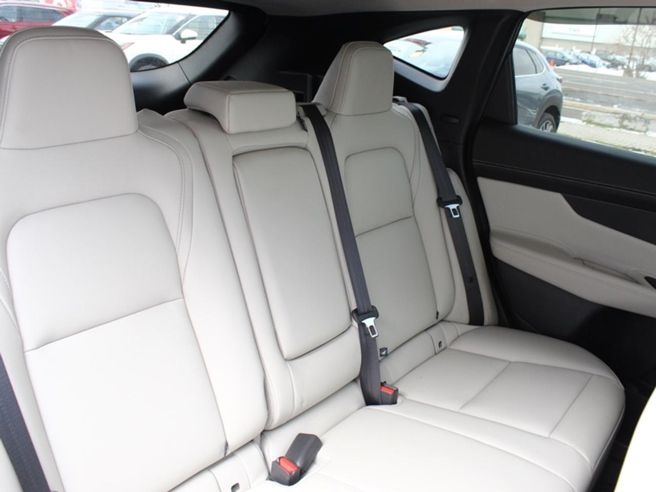 2025 Nissan Murano SL  - Leather Seats -  Moonroof Photo