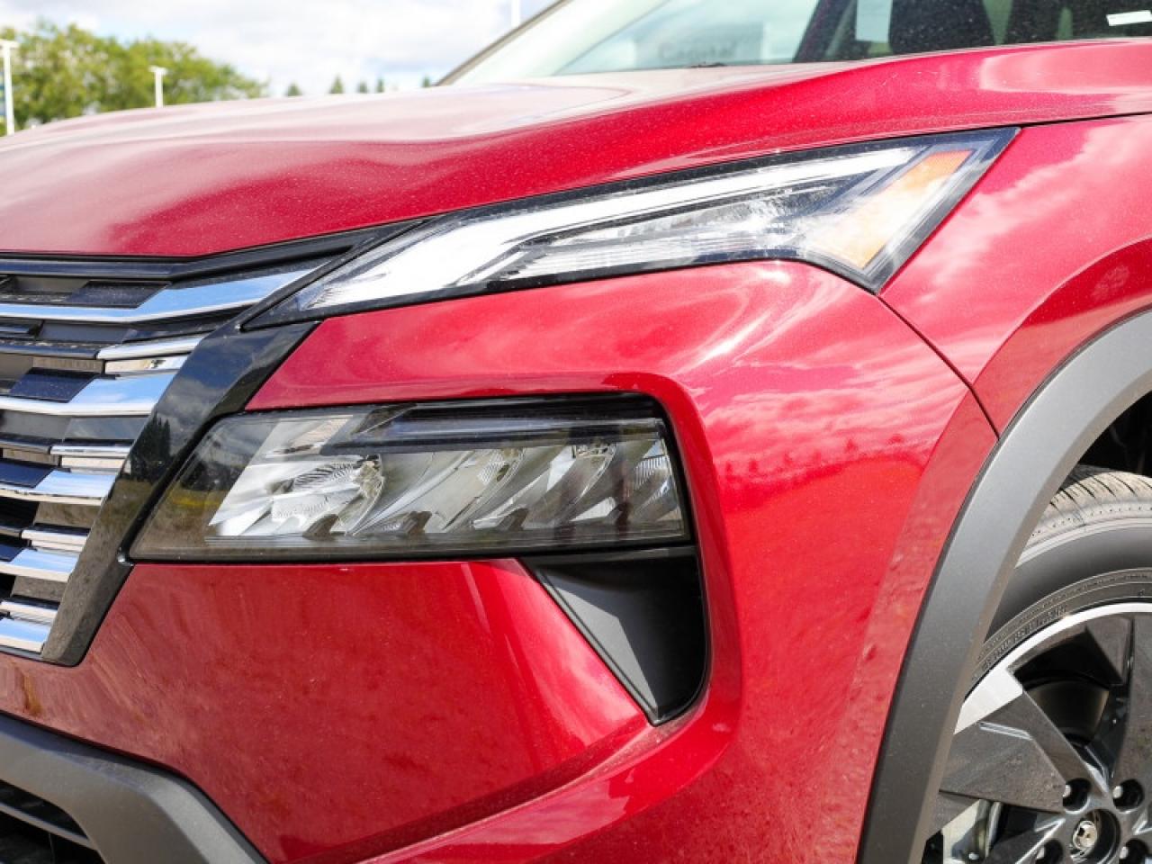 2026 Nissan Rogue SV Moonroof  - Sunroof -  Power Liftgate Photo