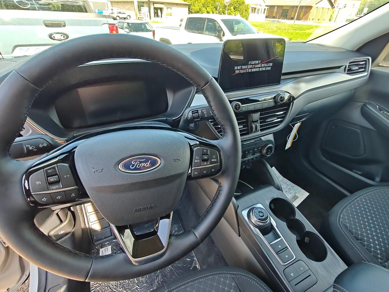 2025 Ford Escape Active AWD Photo5
