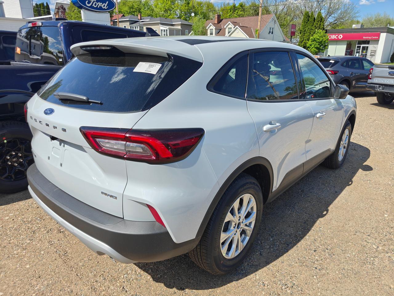 2025 Ford Escape Active AWD Photo2